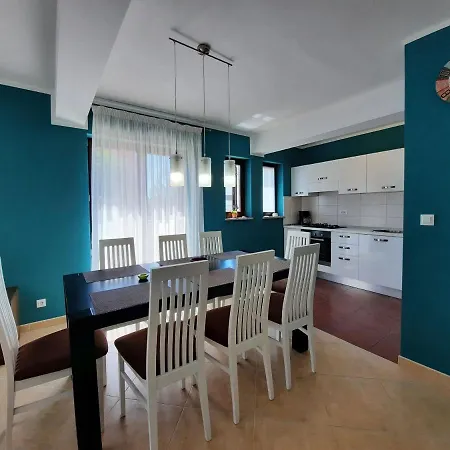 Maslina Apartment Premantura